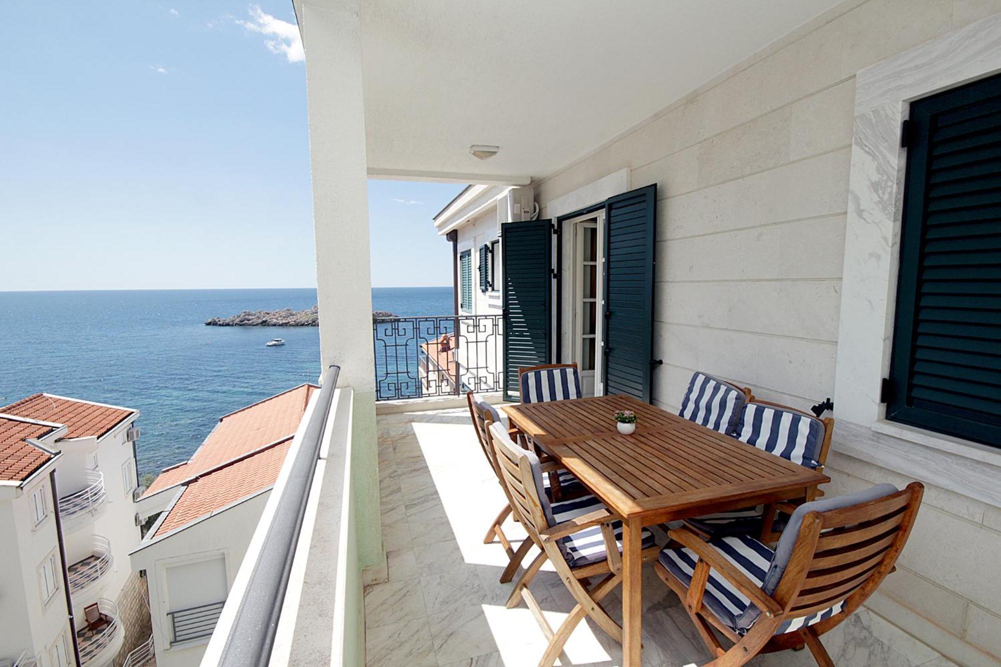 Montesan Luxury Apartment Beach Front Sveti Stefan Extérieur photo