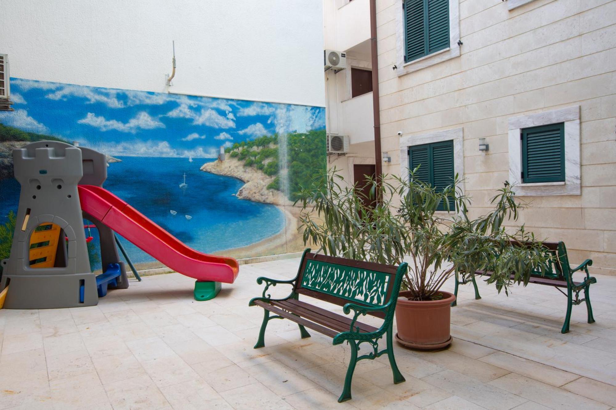 Montesan Luxury Apartment Beach Front Sveti Stefan Extérieur photo