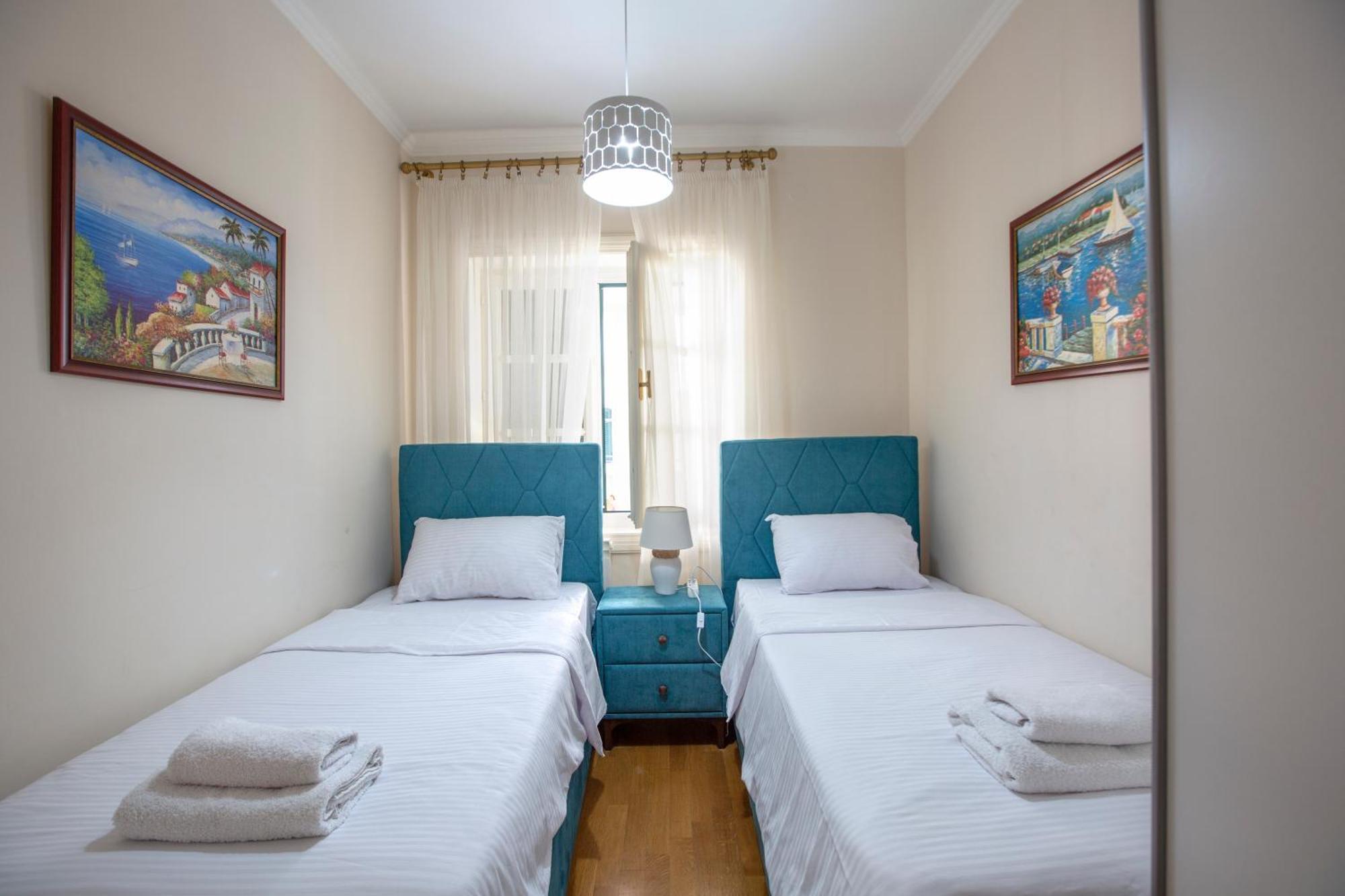 Montesan Luxury Apartment Beach Front Sveti Stefan Extérieur photo