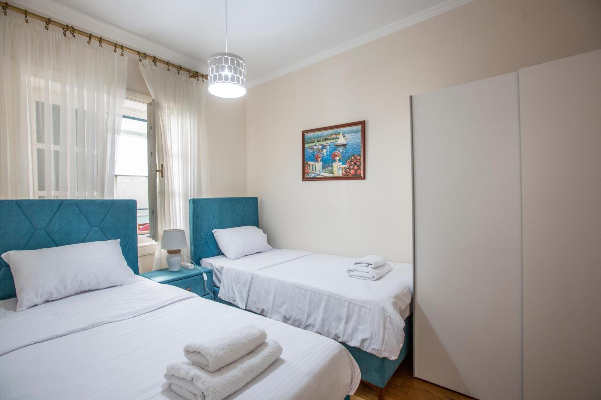 Montesan Luxury Apartment Beach Front Sveti Stefan Extérieur photo