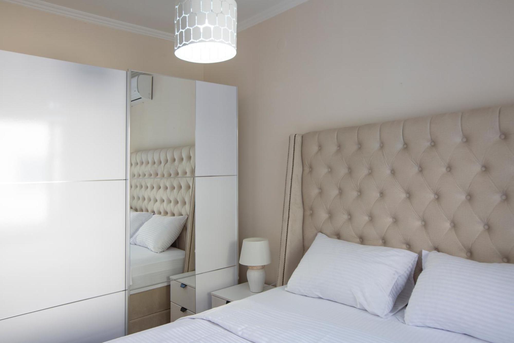 Montesan Luxury Apartment Beach Front Sveti Stefan Extérieur photo