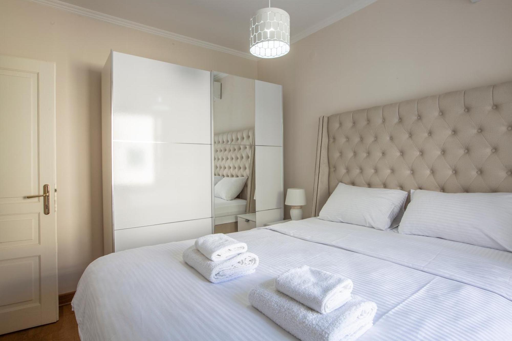 Montesan Luxury Apartment Beach Front Sveti Stefan Extérieur photo