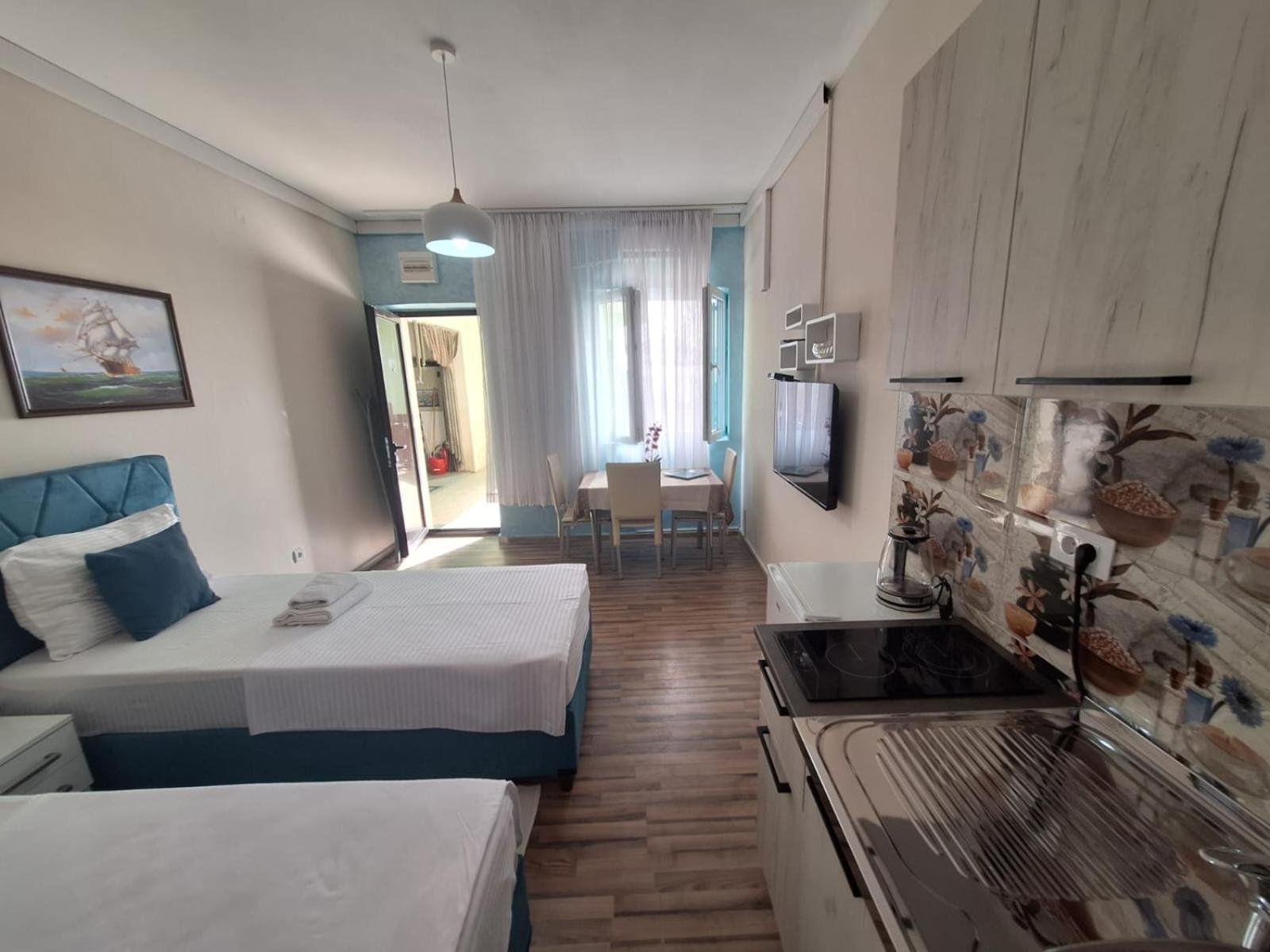 Montesan Luxury Apartment Beach Front Sveti Stefan Extérieur photo