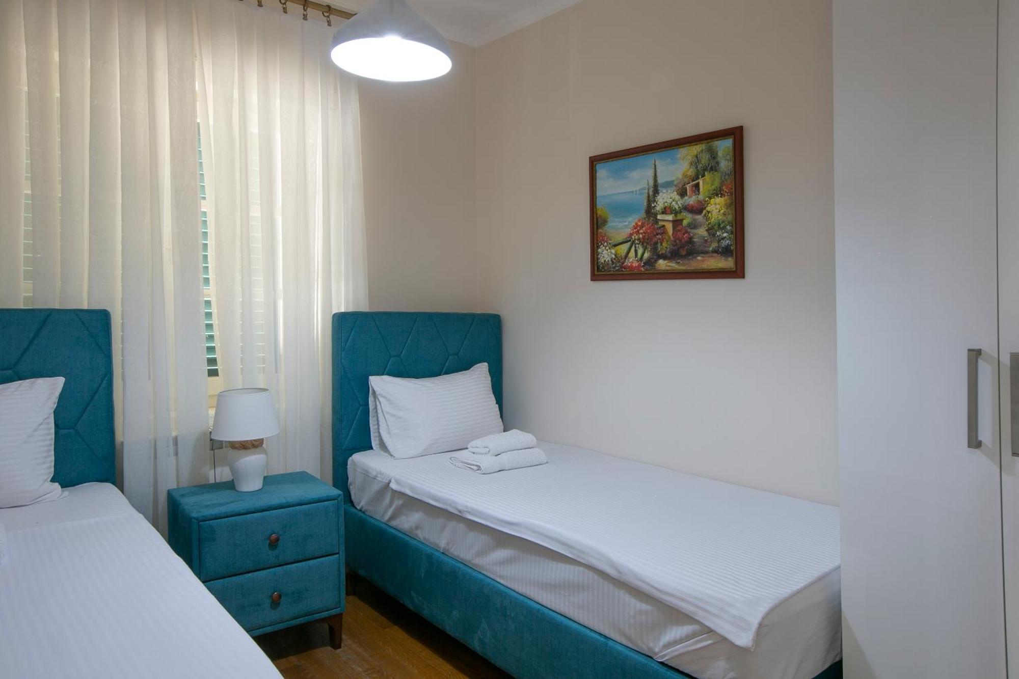 Montesan Luxury Apartment Beach Front Sveti Stefan Extérieur photo