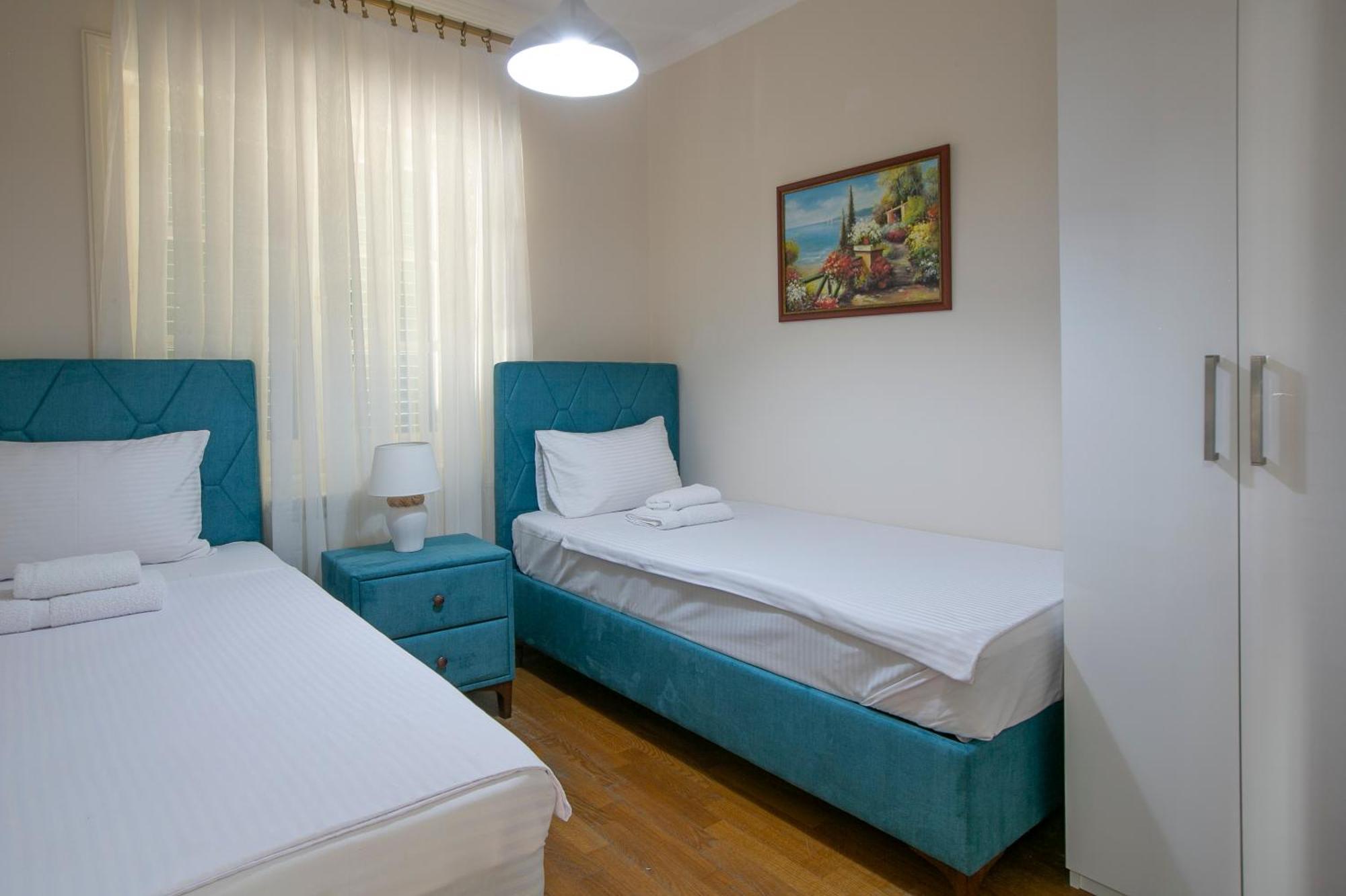 Montesan Luxury Apartment Beach Front Sveti Stefan Extérieur photo