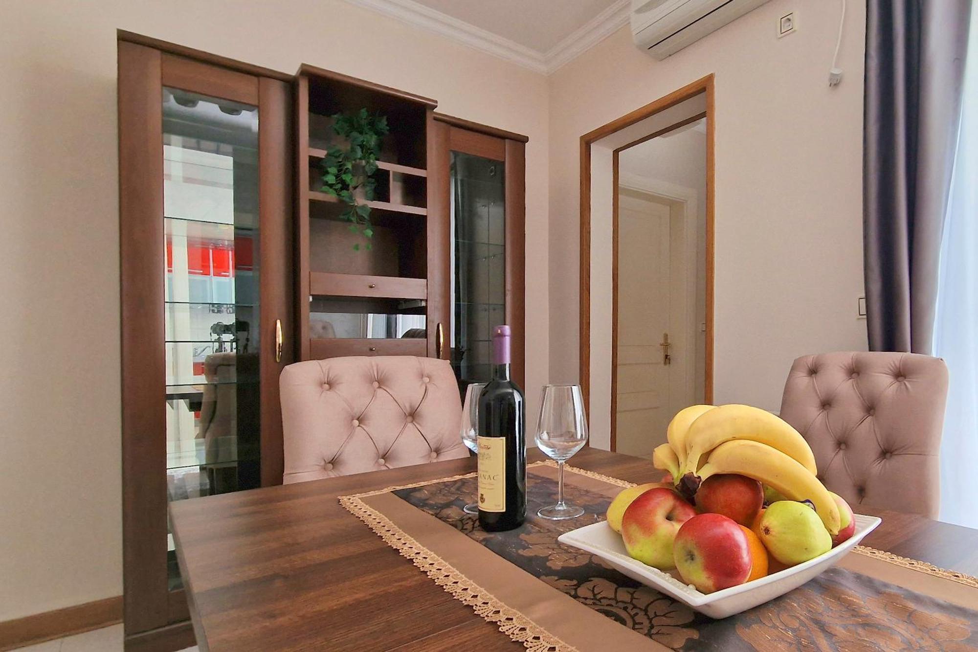 Montesan Luxury Apartment Beach Front Sveti Stefan Extérieur photo